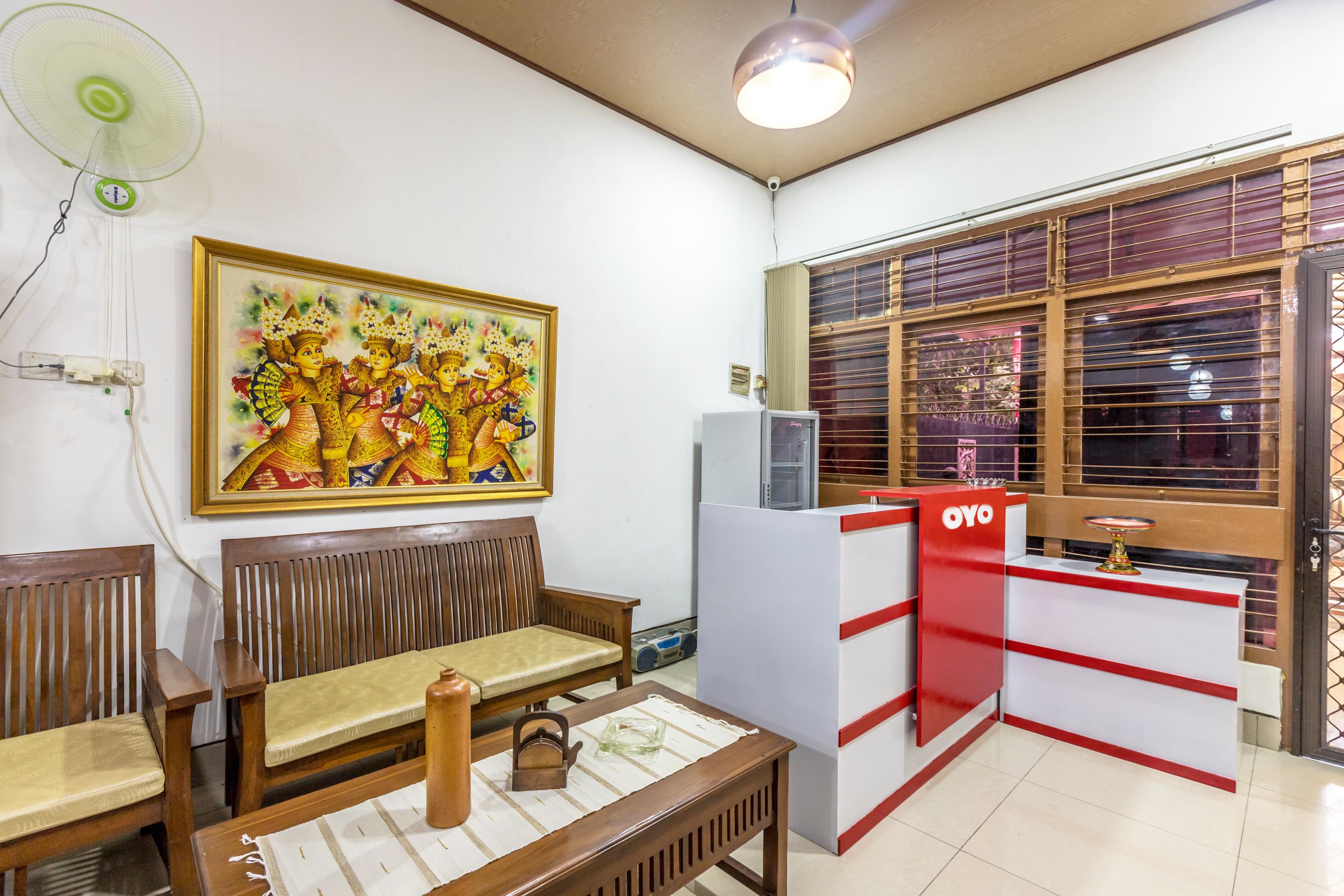 Super Oyo 1487 Residence Khoe Джакарта Екстериор снимка